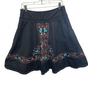 Willi smith women’s flare circle skirt embroidered floral size 8 boho whimsigoth